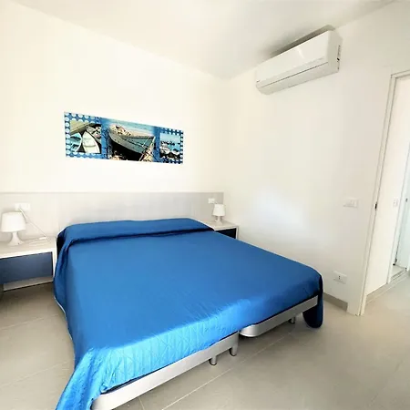 Stylish Flat With Pool Access Apartmán *