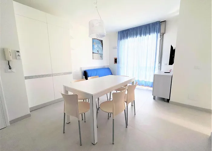 Stylish Flat With Pool Access Bibione