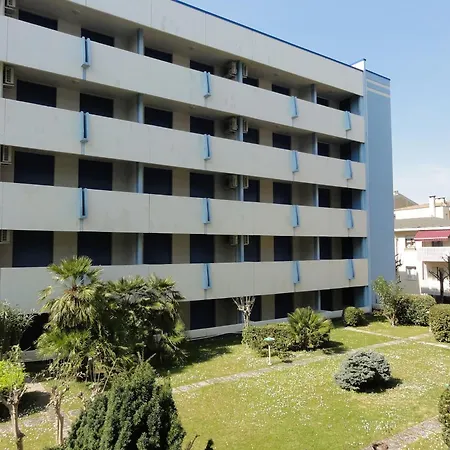 Stylish Flat With Pool Access * Bibione